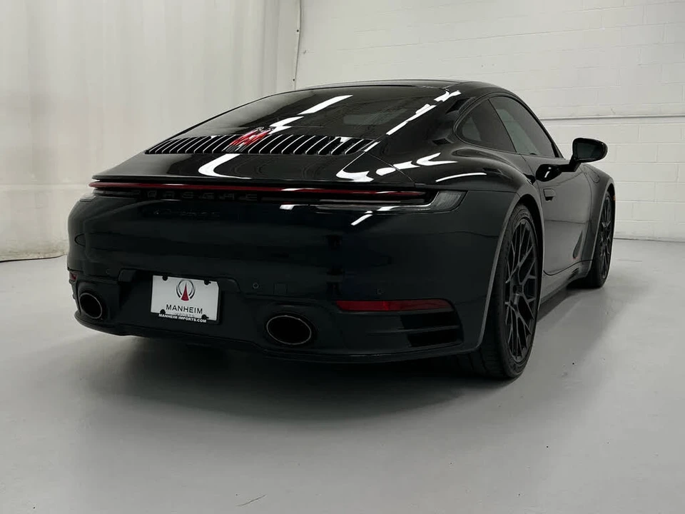 2020 Porsche 992 Carrera 4S - Image 6 of 31