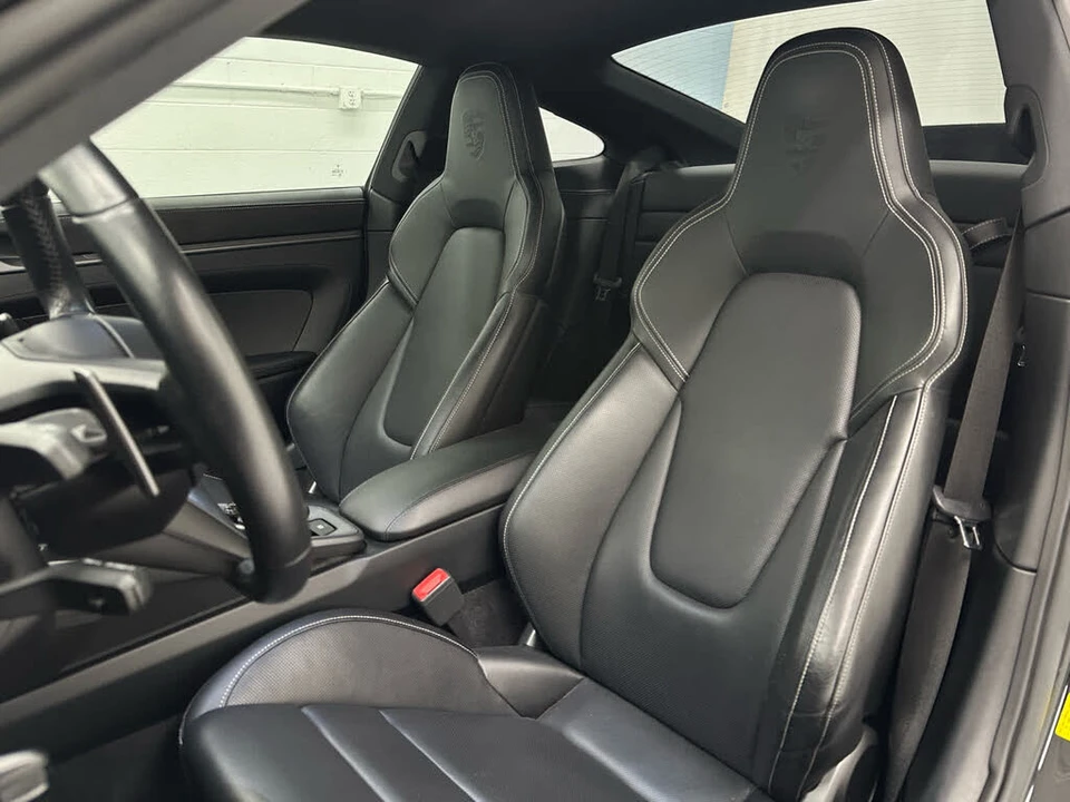 2020 Porsche 992 Carrera 4S - Image 13 of 31