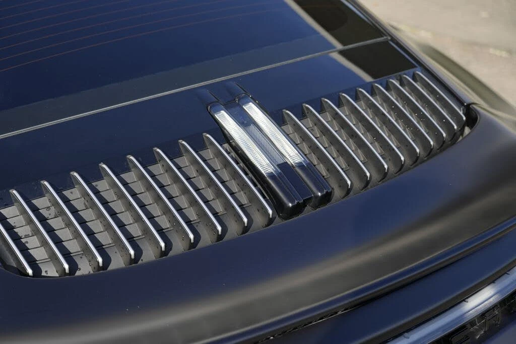 2020 Porsche 992 Carrera 4S - Image 18 of 31