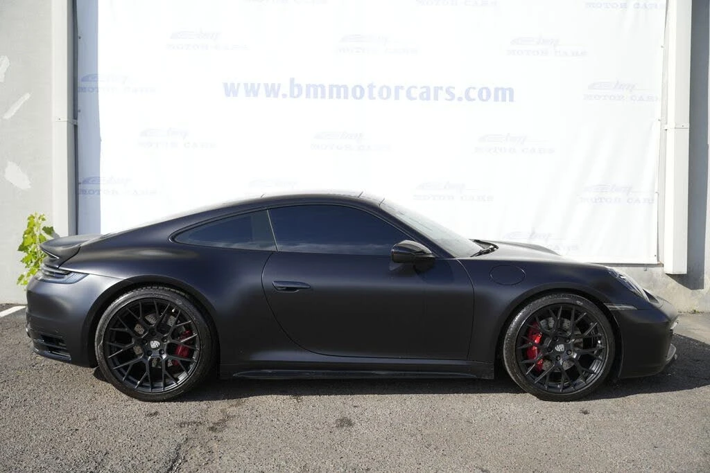 2020 Porsche 992 Carrera 4S - Image 7 of 31