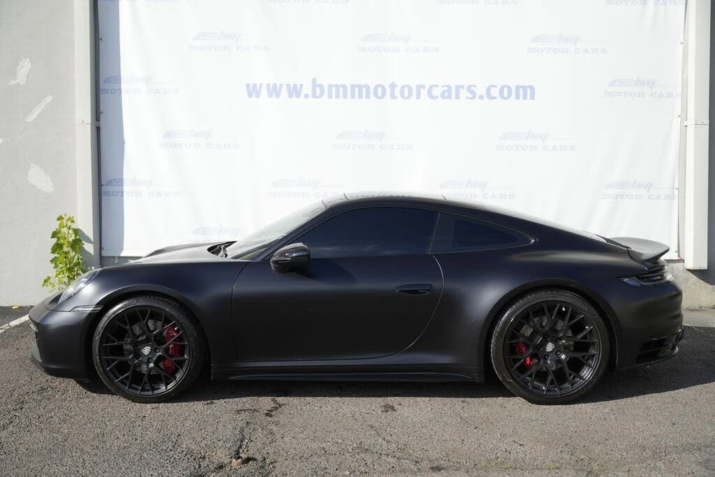 2020 Porsche 992 Carrera 4S - Image 8 of 31