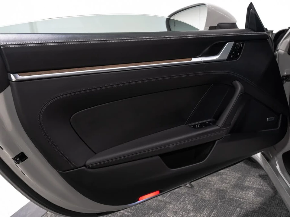 2020 Porsche 992 Carrera 4S - Image 31 of 31