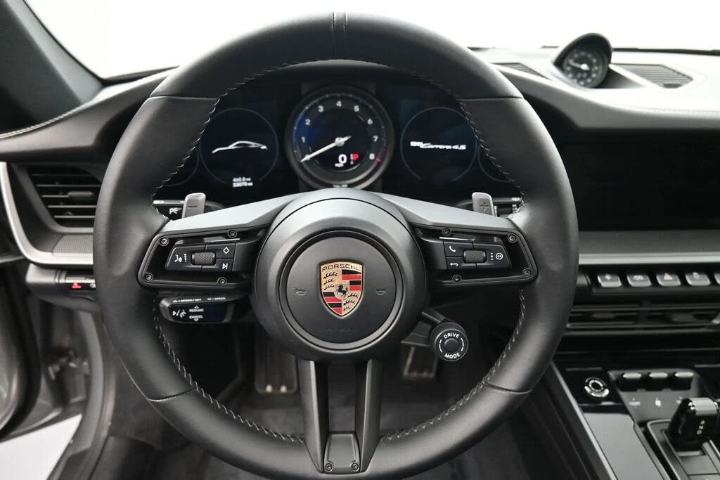 2020 Porsche 992 Carrera 4S - Image 7 of 31