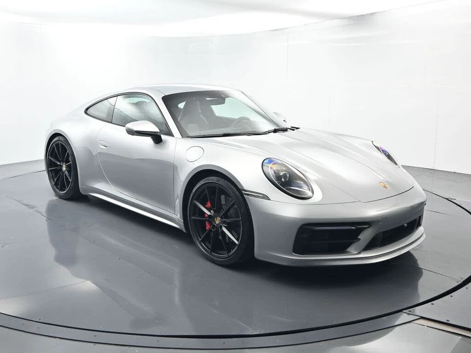 2020 Porsche 992 Carrera 4S - Image 17 of 31