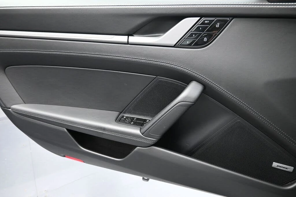 2020 Porsche 992 Carrera 4S - Image 21 of 31