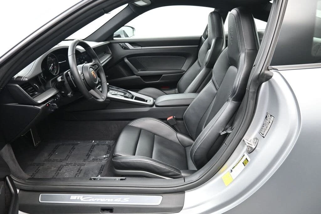 2020 Porsche 992 Carrera 4S - Image 24 of 31
