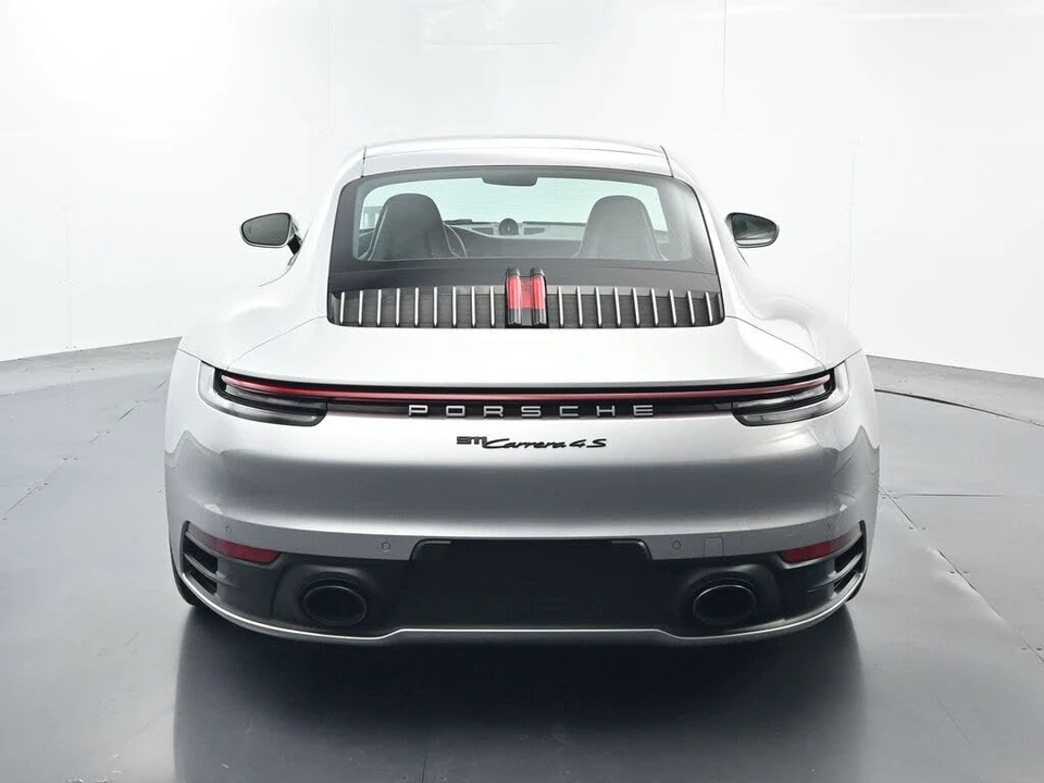 2020 Porsche 992 Carrera 4S - Image 13 of 31