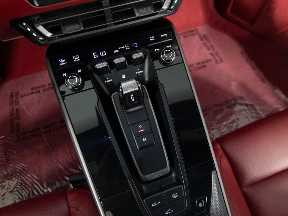 2020 Porsche 992 Carrera 4S - Image 20 of 31