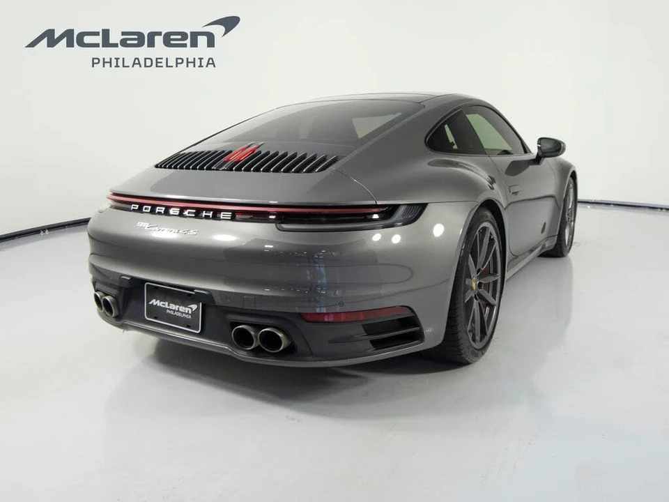 2020 Porsche 992 Carrera 4S - Image 5 of 31