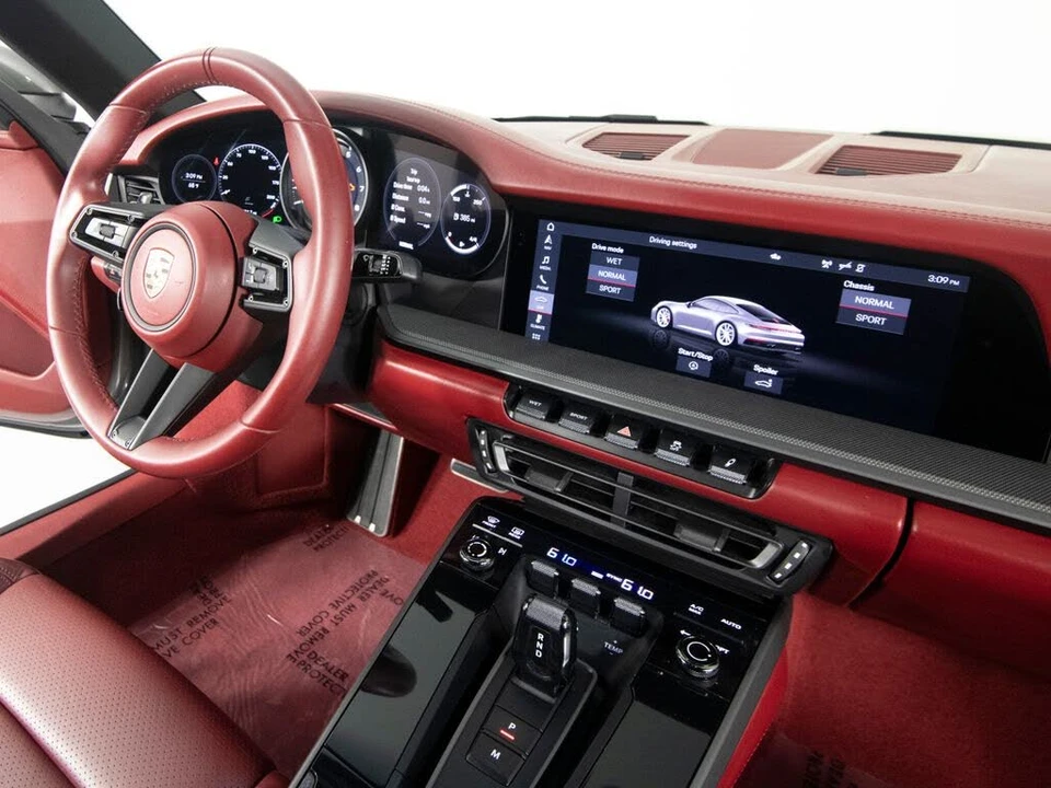 2020 Porsche 992 Carrera 4S - Image 29 of 31