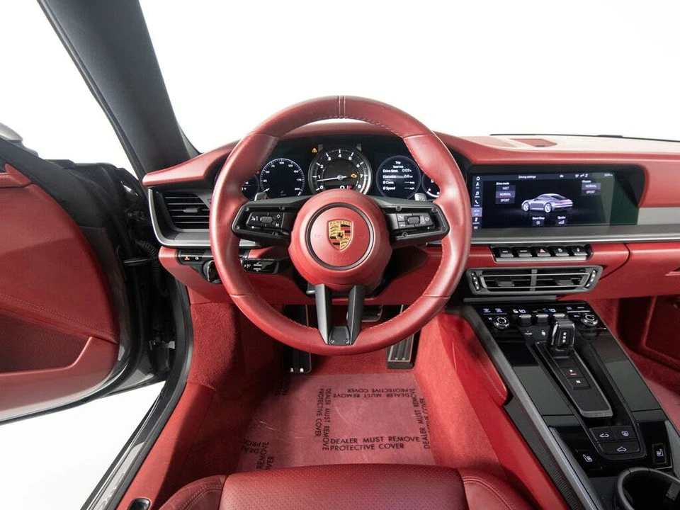 2020 Porsche 992 Carrera 4S - Image 16 of 31