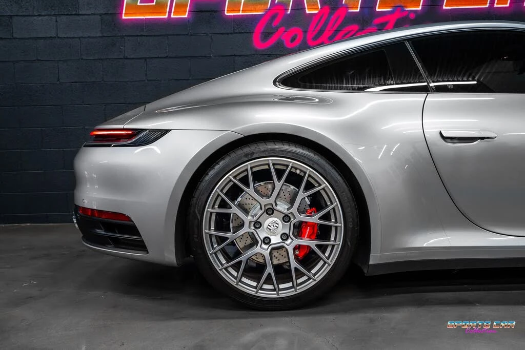 2020 Porsche 992 Carrera 4S - Image 28 of 31