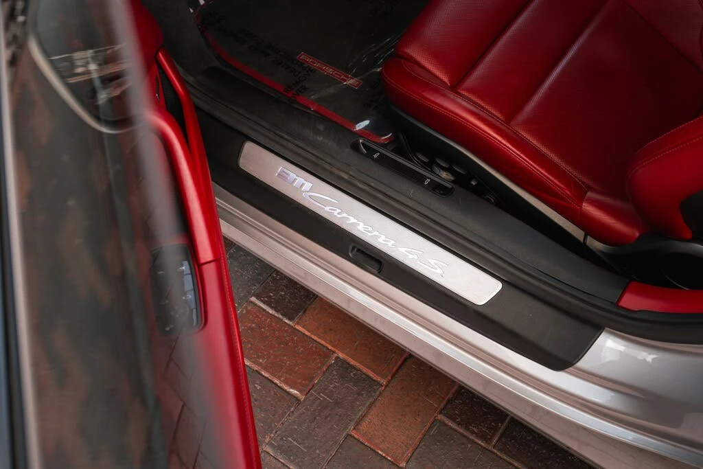 2020 Porsche 992 Carrera 4S - Image 15 of 31