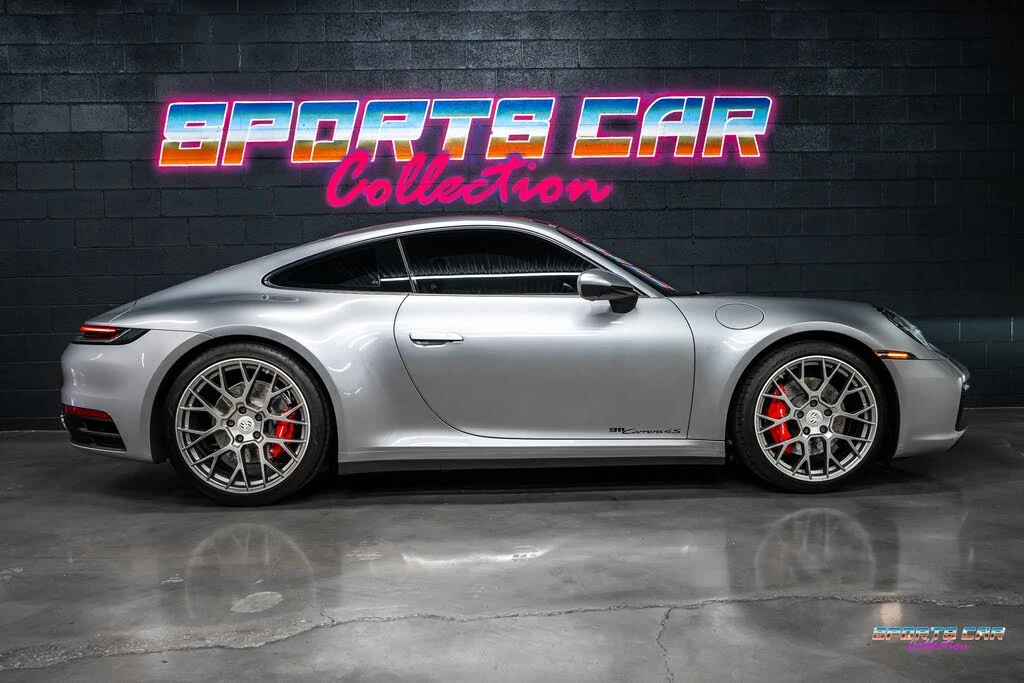 2020 Porsche 992 Carrera 4S - Image 25 of 31