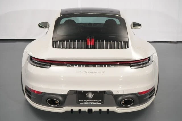2020 Porsche 992 Carrera 4S - Image 24 of 31
