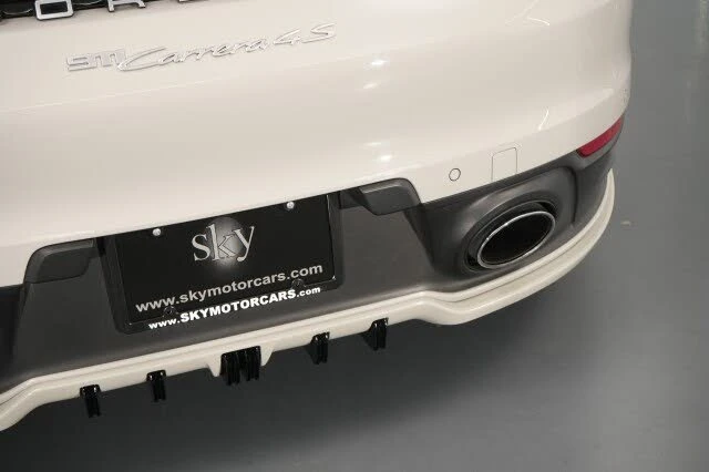 2020 Porsche 992 Carrera 4S - Image 29 of 31