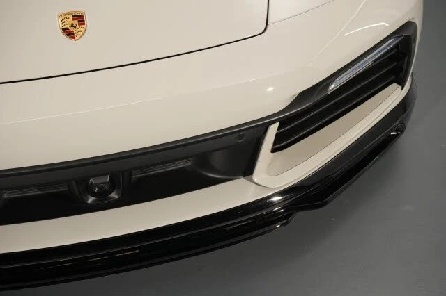 2020 Porsche 992 Carrera 4S - Image 15 of 31