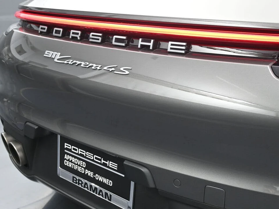 2020 Porsche 992 Carrera 4S - Image 26 of 31
