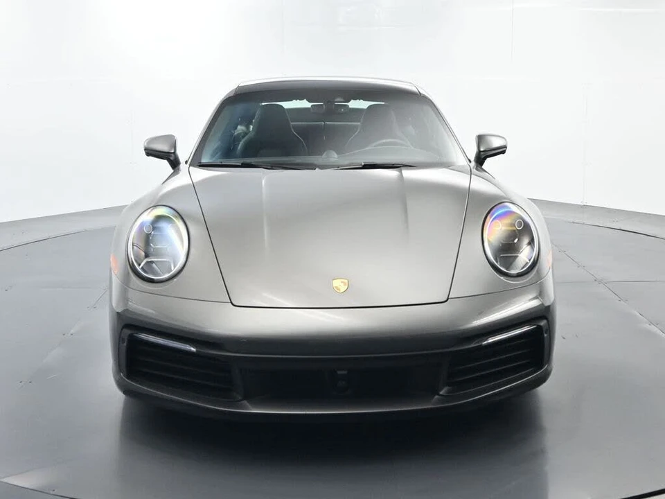2020 Porsche 992 Carrera 4S - Image 18 of 31