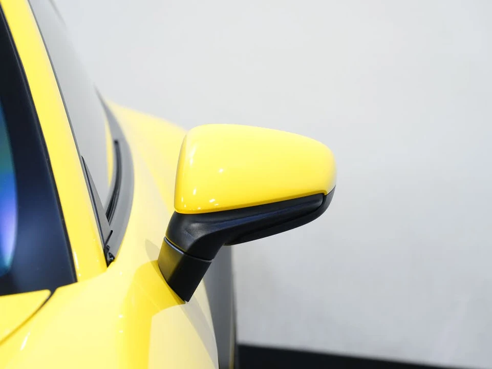 2020 Porsche 992 Carrera 4S - Image 11 of 31