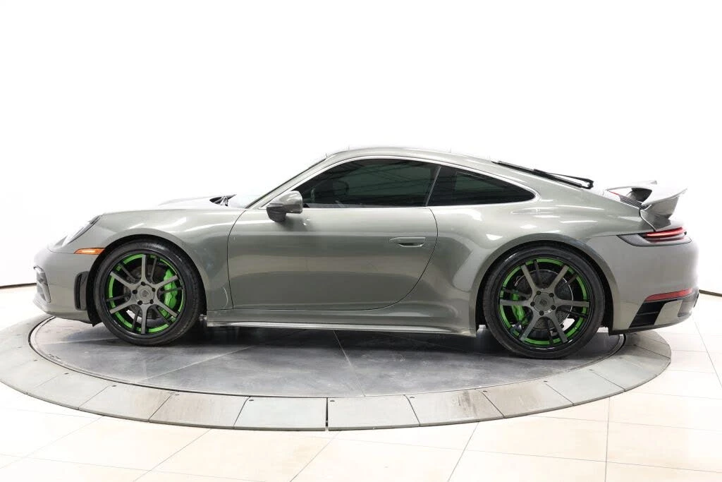 2020 Porsche 992 Carrera 4S - Image 10 of 31