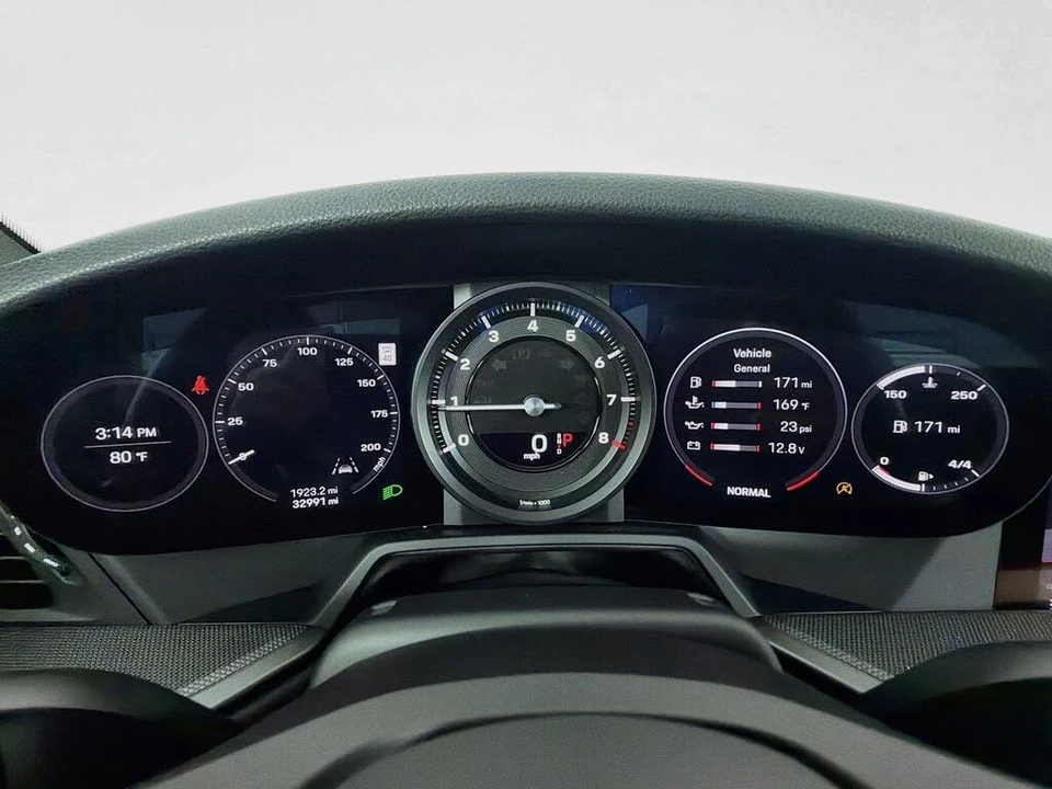 2020 Porsche 992 Carrera 4S - Image 15 of 30