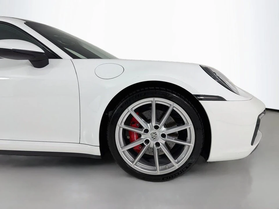 2020 Porsche 992 Carrera 4S - Image 27 of 30