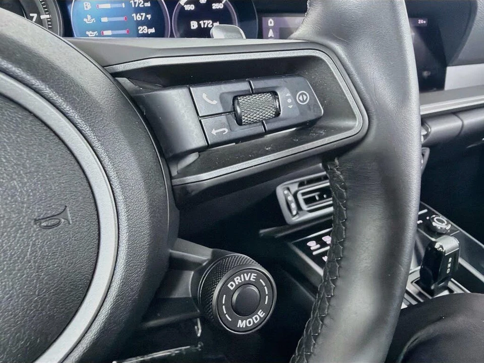 2020 Porsche 992 Carrera 4S - Image 14 of 30