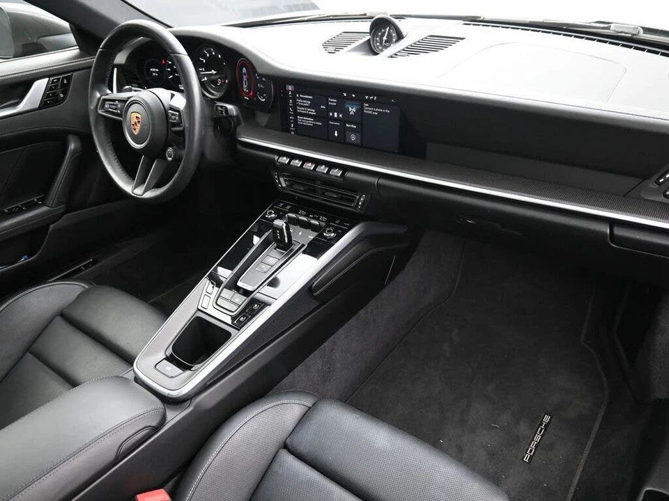 2020 Porsche 992 Carrera 4S - Image 30 of 31