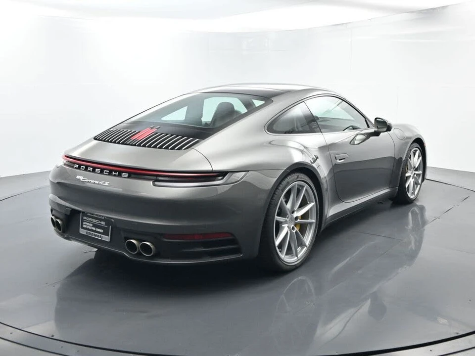2020 Porsche 992 Carrera 4S - Image 14 of 31