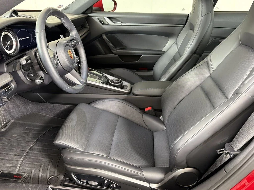 2020 Porsche 992 Carrera 4S - Image 5 of 30