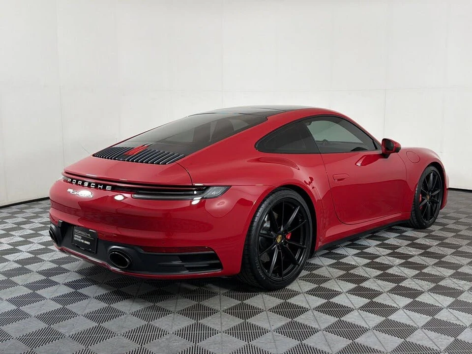 2020 Porsche 992 Carrera 4S - Image 9 of 30