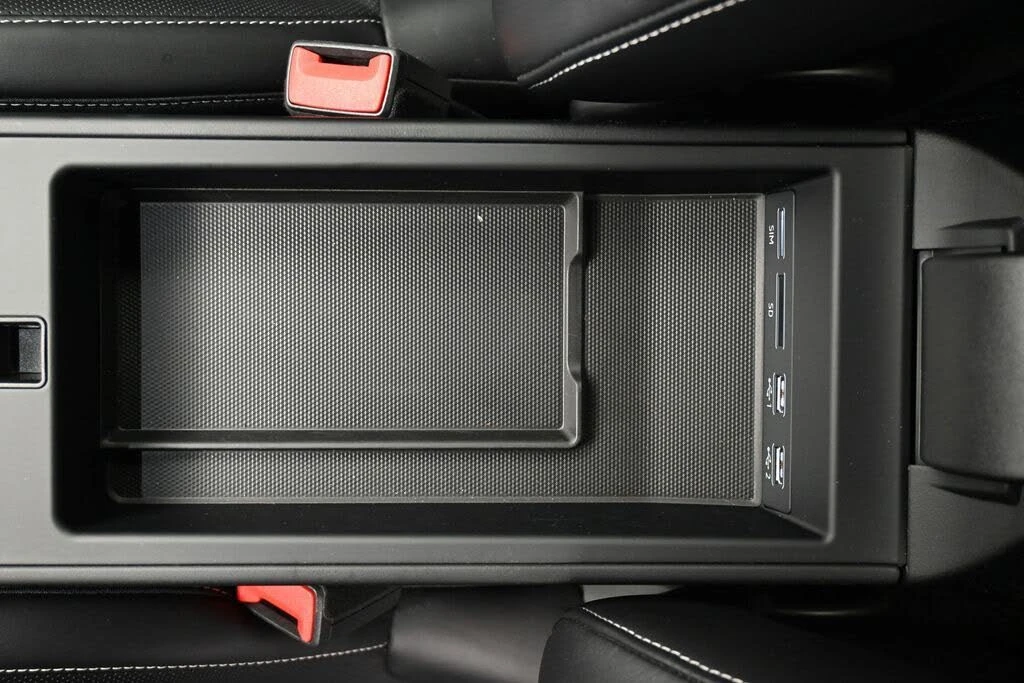 2020 Porsche 992 Carrera 4S - Image 21 of 31