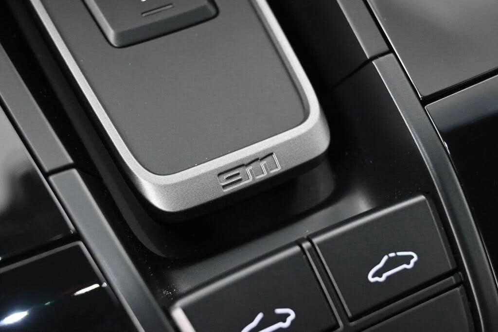 2020 Porsche 992 Carrera 4S - Image 19 of 31