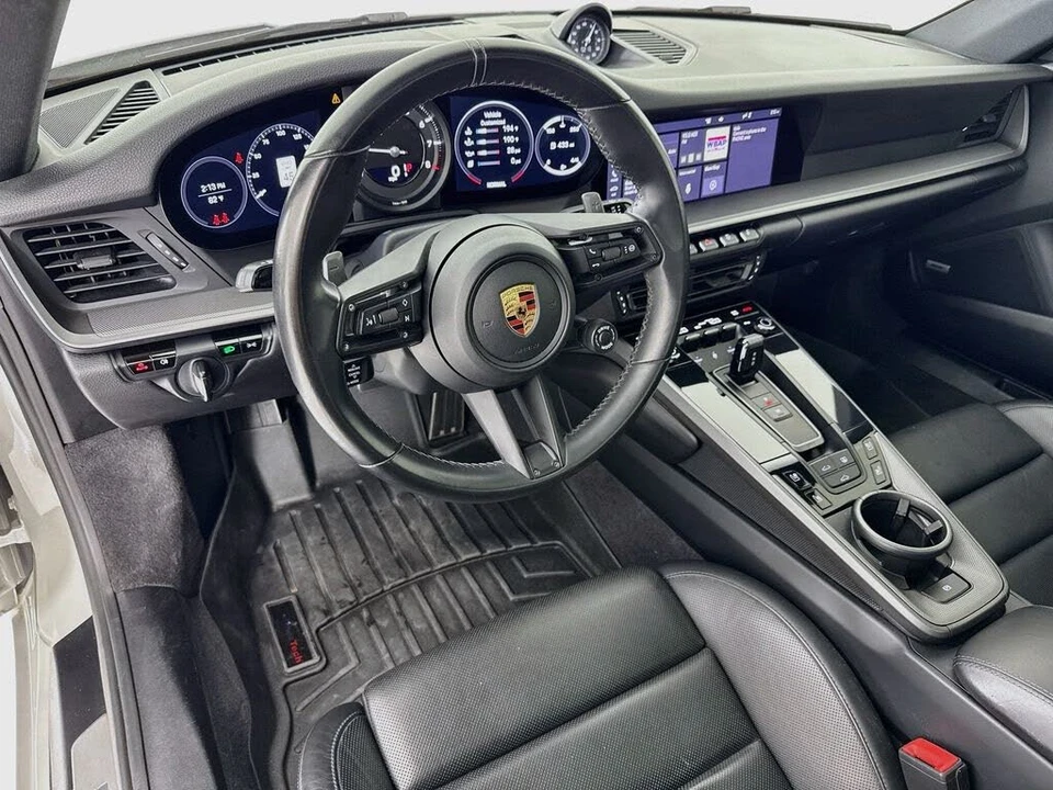 2020 Porsche 992 Carrera 4S - Image 4 of 31