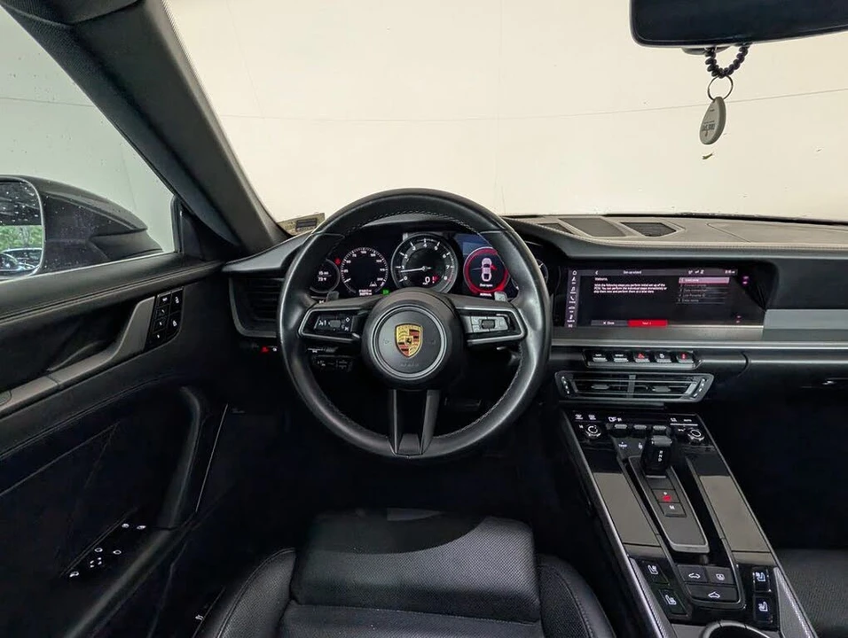 2020 Porsche 992 Carrera 4S - Image 19 of 30