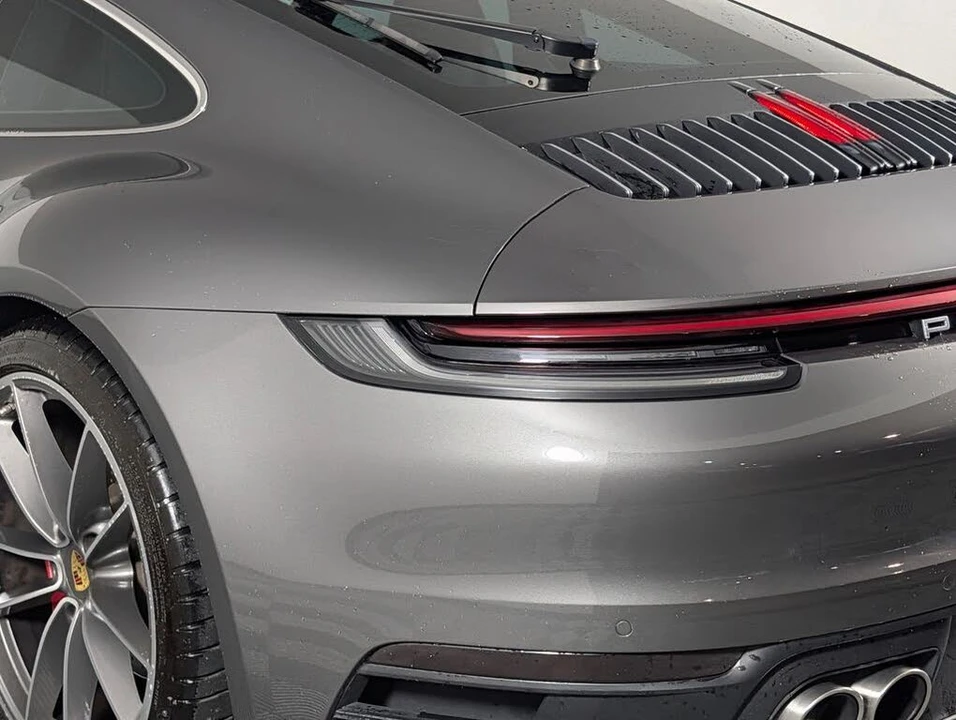 2020 Porsche 992 Carrera 4S - Image 16 of 30