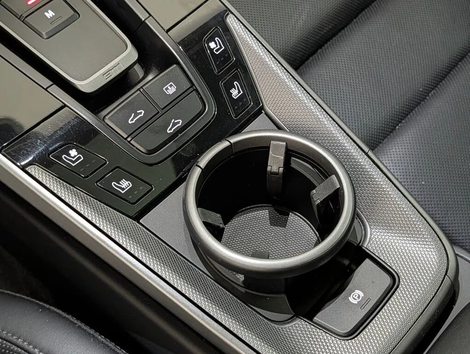 2020 Porsche 992 Carrera 4S - Image 26 of 30