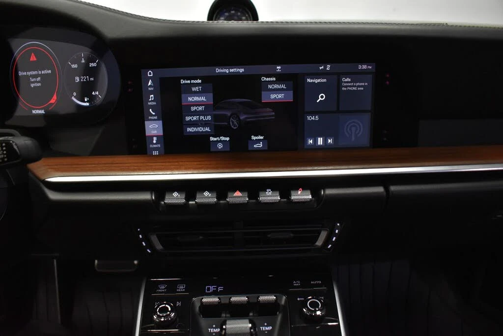 2020 Porsche 992 Carrera 4S - Image 17 of 24