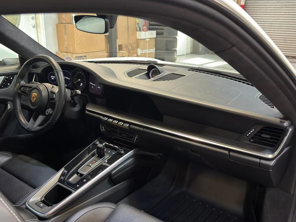 2020 Porsche 992 Carrera 4S - Image 19 of 26
