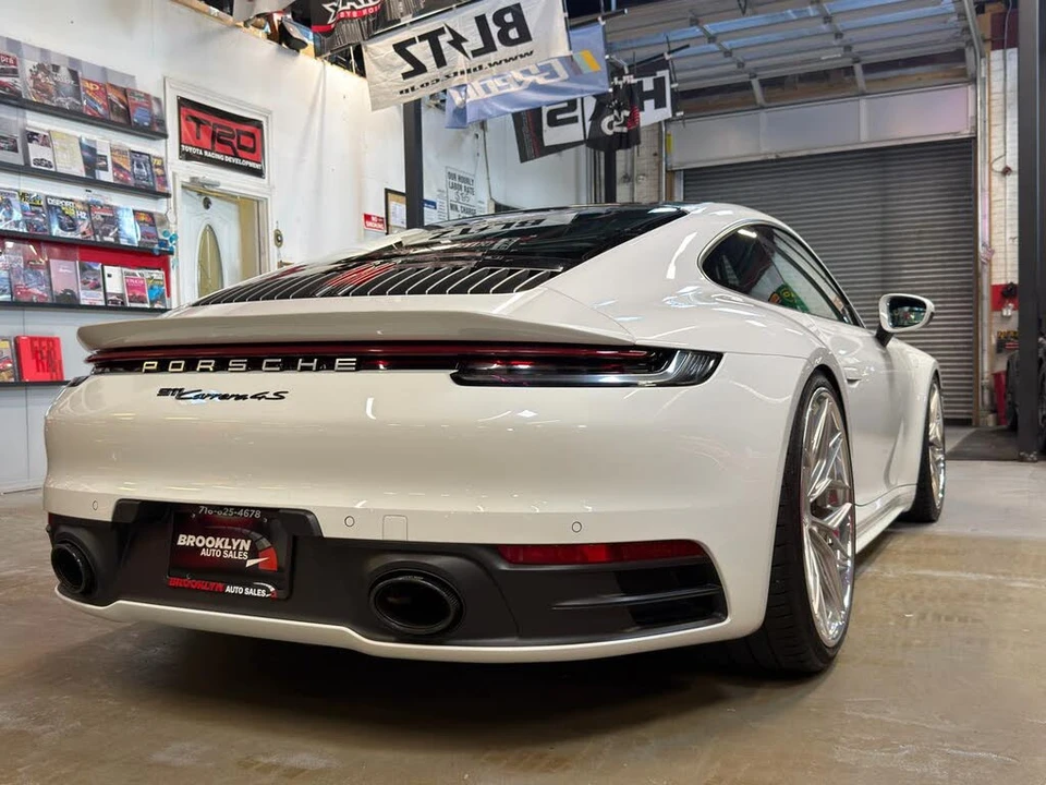 2020 Porsche 992 Carrera 4S - Image 6 of 26