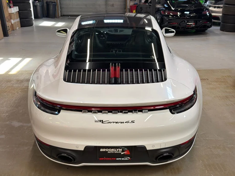 2020 Porsche 992 Carrera 4S - Image 8 of 26