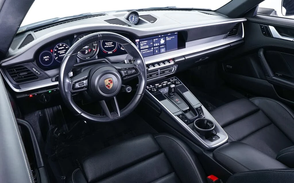 2020 Porsche 992 Carrera 4S - Image 23 of 27
