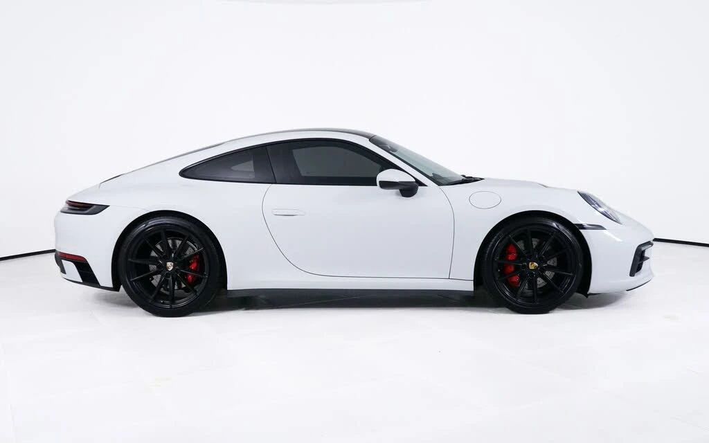 2020 Porsche 992 Carrera 4S - Image 8 of 27