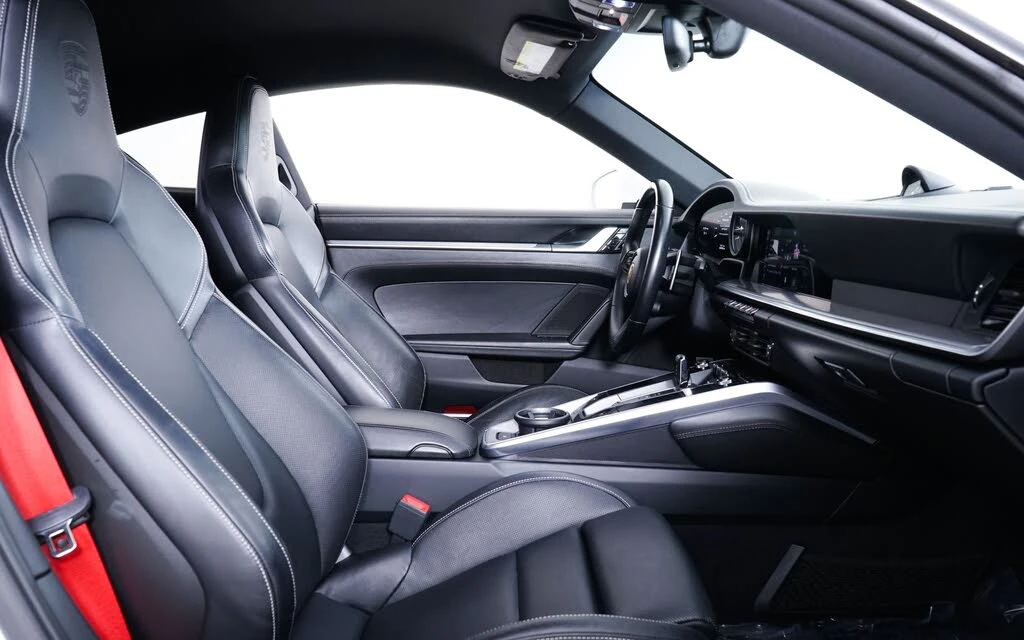 2020 Porsche 992 Carrera 4S - Image 26 of 27