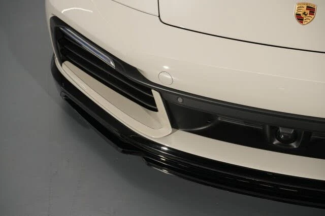 2020 Porsche 992 Carrera 4S - Image 14 of 31