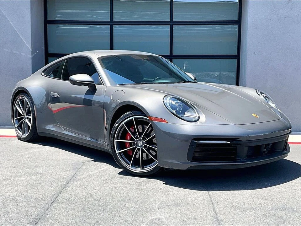 2020 Porsche 992 Carrera 4S - Image 9 of 26