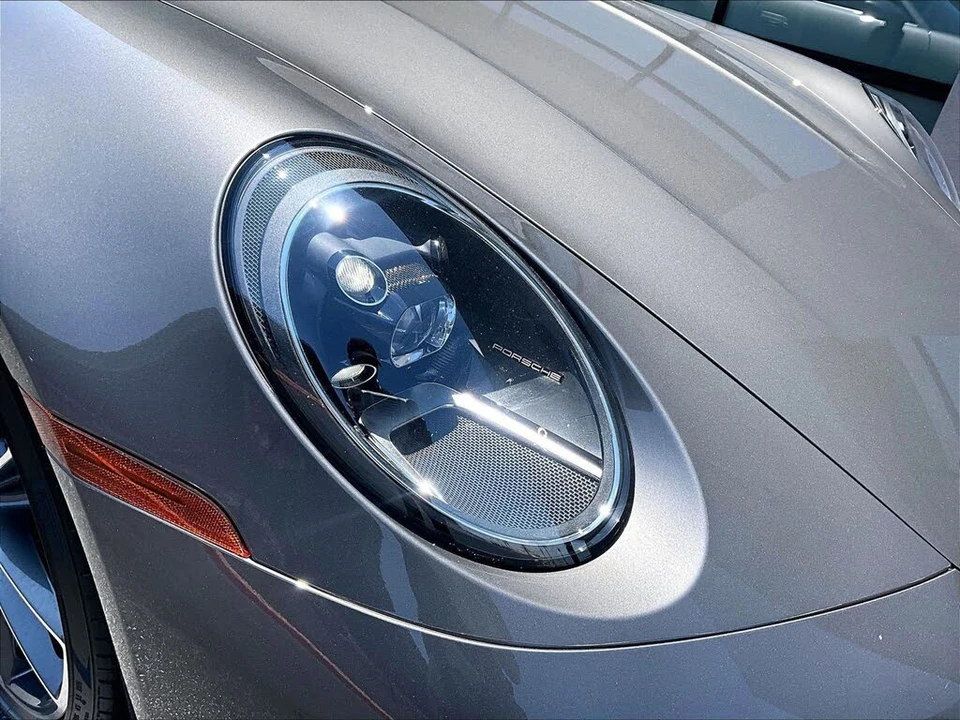2020 Porsche 992 Carrera 4S - Image 12 of 26
