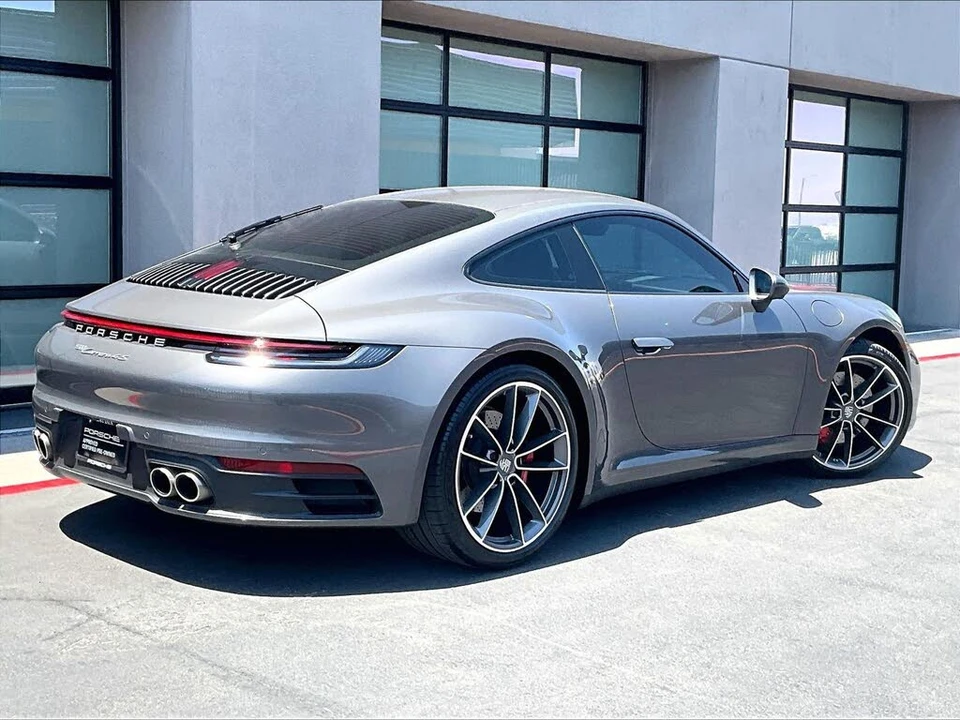 2020 Porsche 992 Carrera 4S - Image 7 of 26