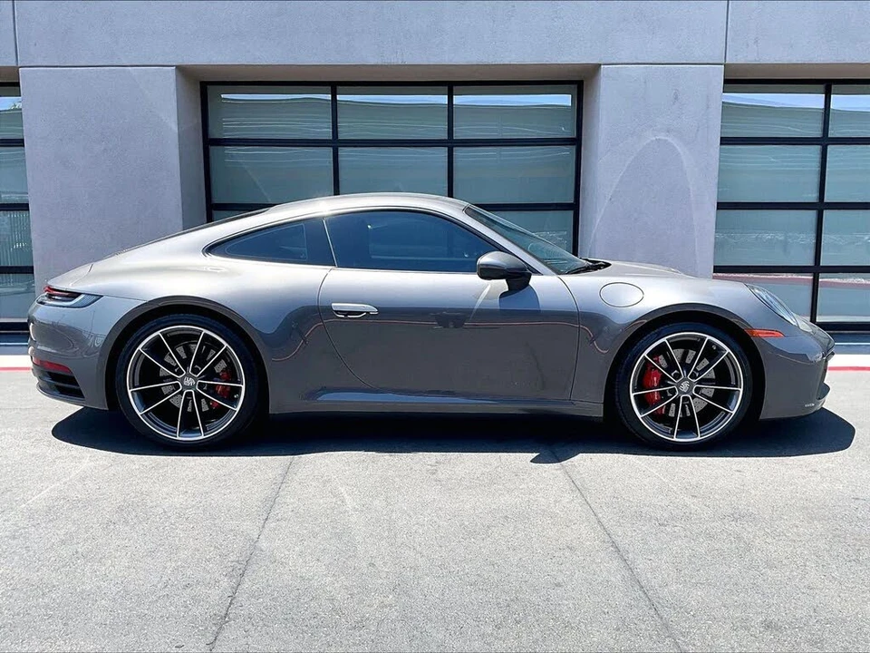 2020 Porsche 992 Carrera 4S - Image 8 of 26